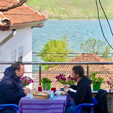 Pensjonat Dejani *