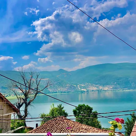 Dejani Guest house 3*