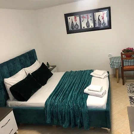 Affittacamere Dejani Lini